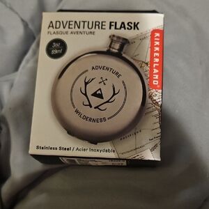 🌟3/$25🌟 Kikkerland 3-Ounce Adventure Canteen Flask,
